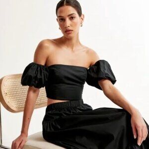 Abercrombie & Fitch Off the Shoulder Black Poplin Top